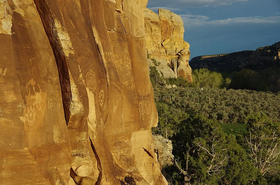 Dry Fork Canyon Petroglyphs
