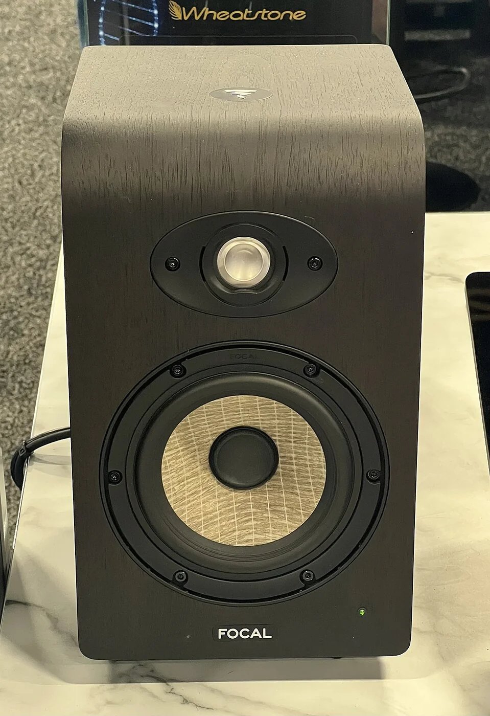Focal Shape 65
