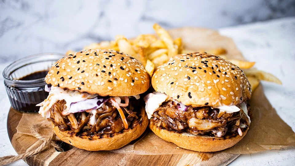 Jackfruit Pulled 'Pork' Sandwiches