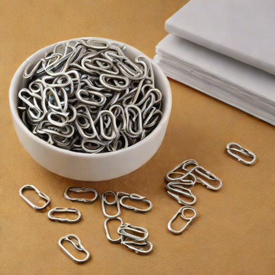 AmazonBasics Medium Paper Clips