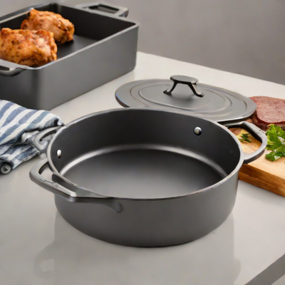 Victoria 6-Quart Dutch Oven