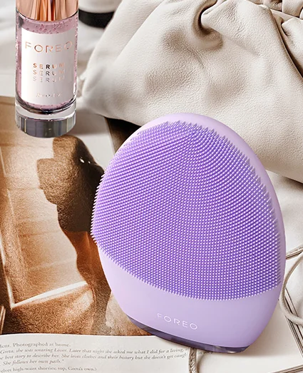 Foreo Luna Cleansing Device