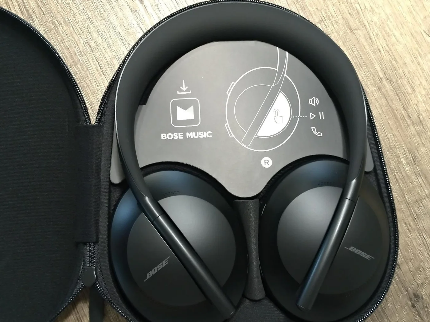 Bose 700