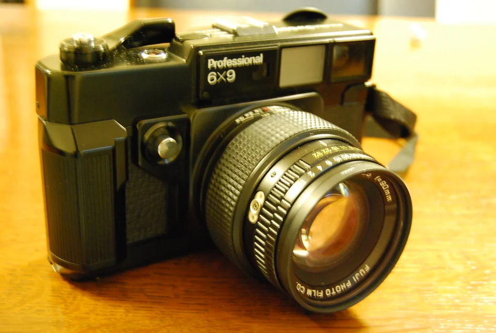 Fujica GW690