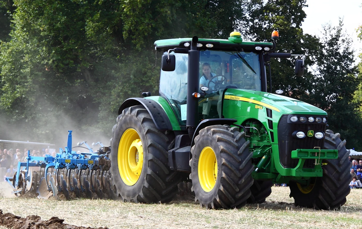 John Deere 8345 Tractor