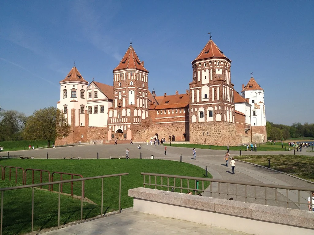 Mir Castle
