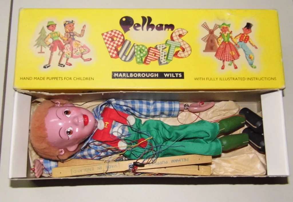 Pelham Puppets Hansel