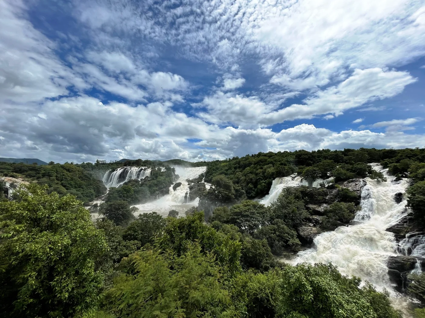 Shivanasamudra Falls