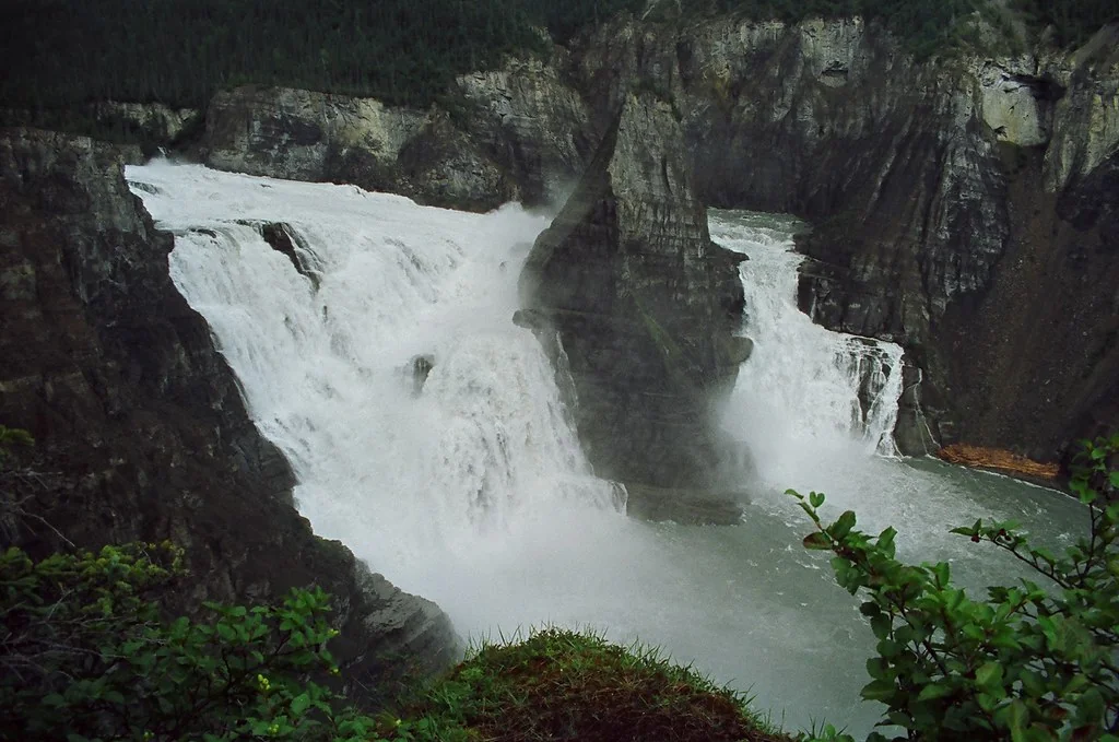 Virginia Falls (NWT)