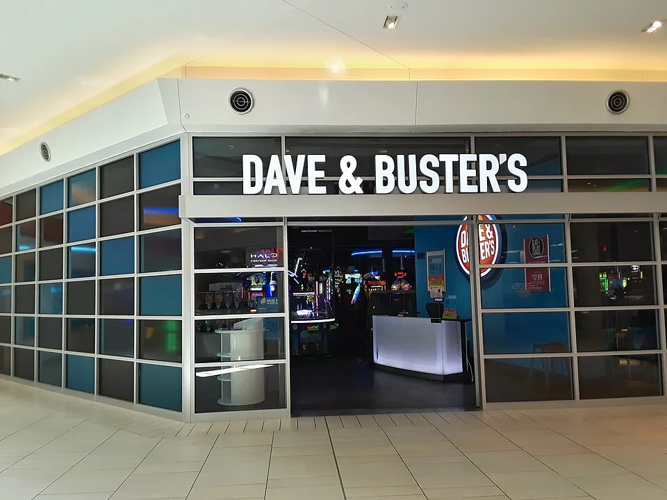 Dave & Buster's