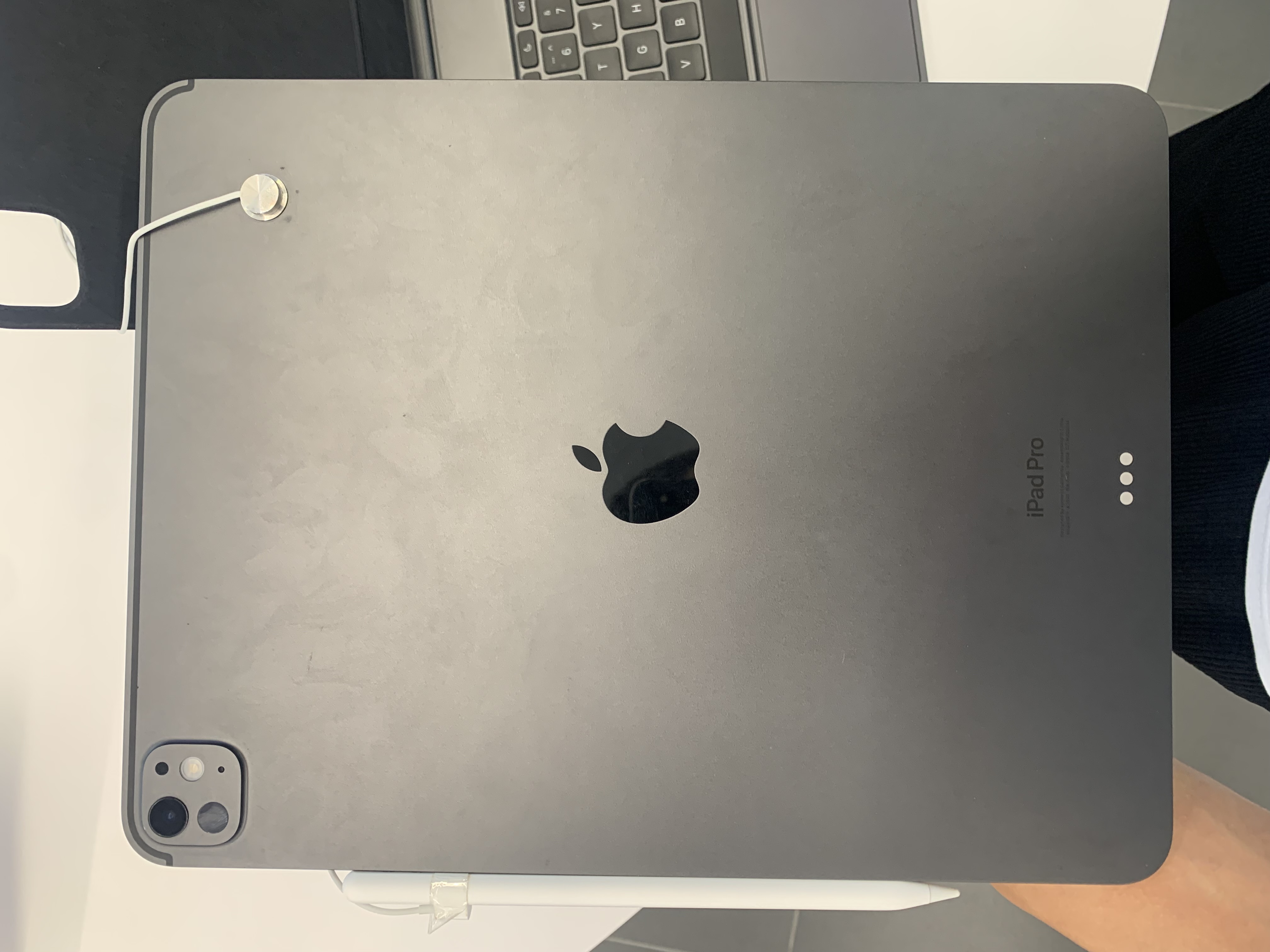 Apple iPad Pro (M4)