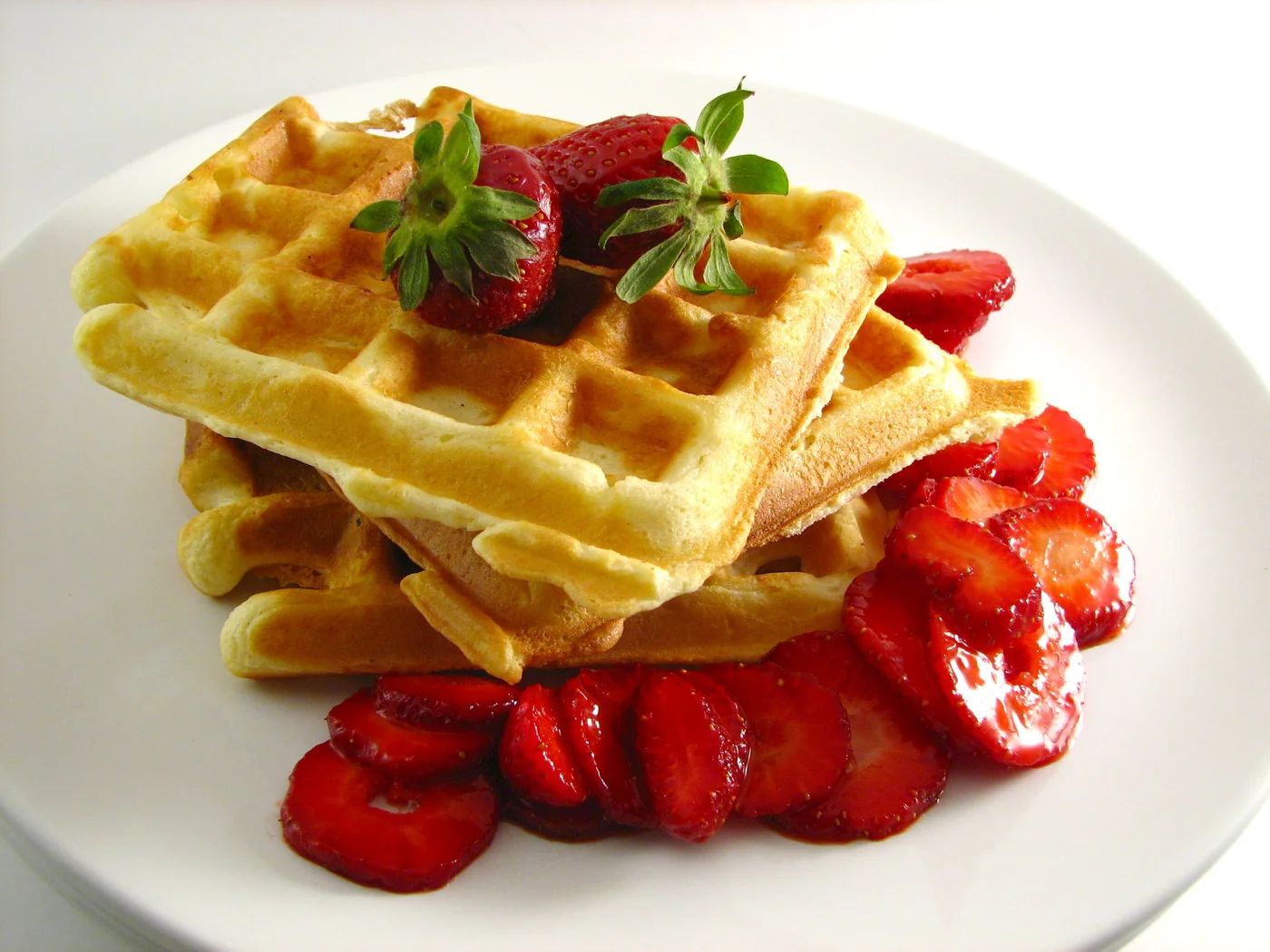 Electric Waffle Maker (Non-Stick)
