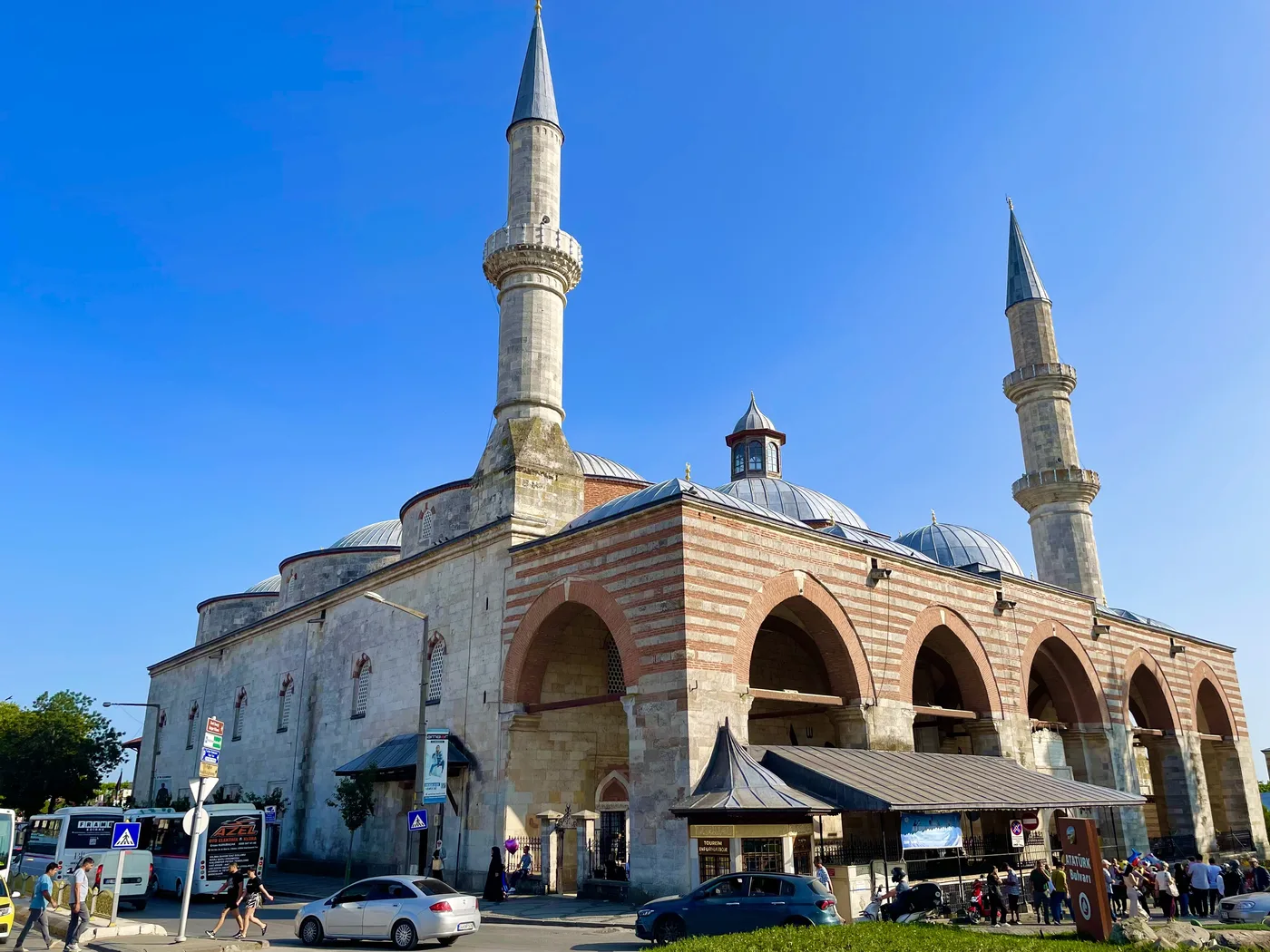 Eski Cami