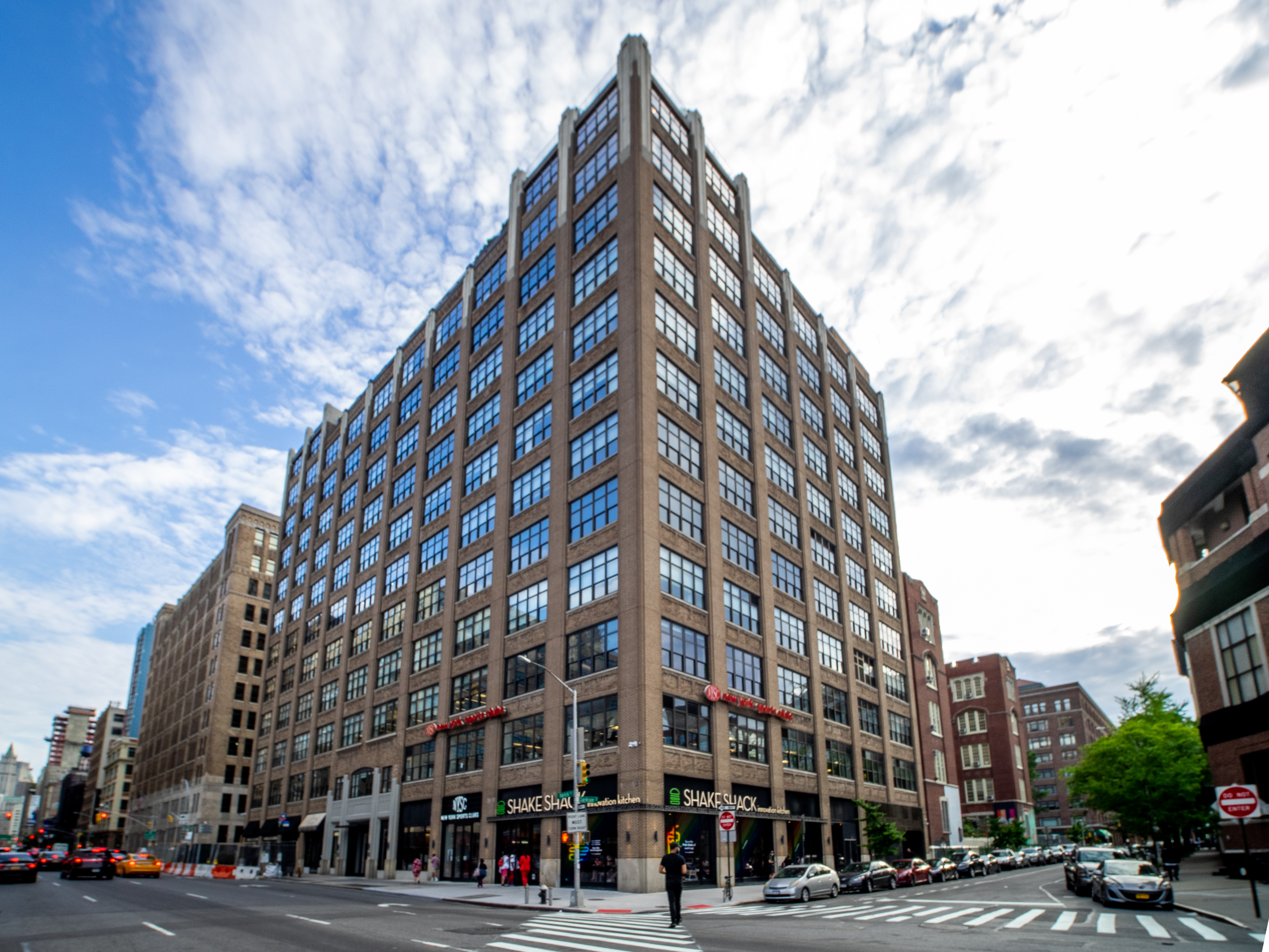 Squarespace Logo Maker