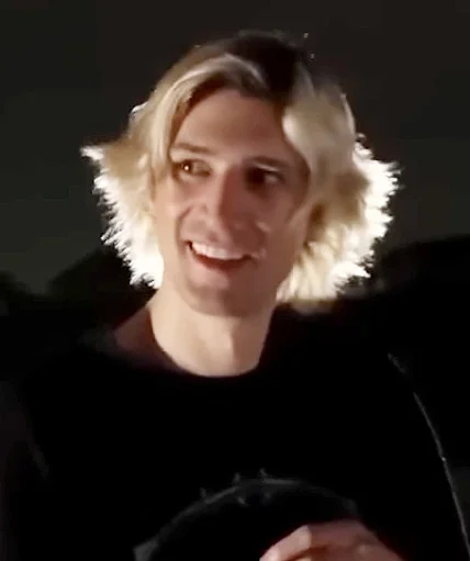 xQcOW