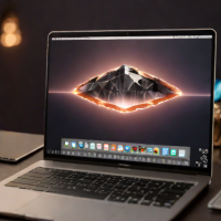 Apple MacBook Air M3 (256GB SSD, 8GB RAM)