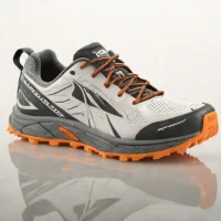 Altra Lone Peak 7