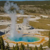 Amphitheater Springs Fumaroles