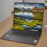 Asus ExpertBook B9 (B9403)