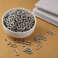 AmazonBasics Medium Paper Clips