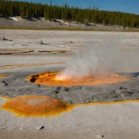 Black Growler fumarole
