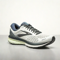 Brooks Ghost 13