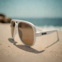 Costa Del Mar Peli