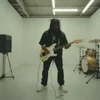 Destroy Lonely - If Looks Could Kill