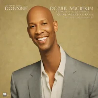 Donnie McClurkin