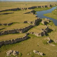 Dry Island Buffalo Jump Provincial Park