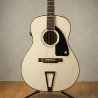 Epiphone Masterbilt AJ-500M