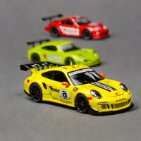 Flying Lizard Motorsports Porsche 911 GT3 Slot Car Set