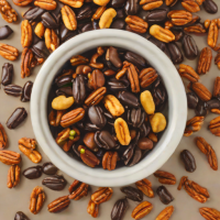 Kar's Nuts - Dark Chocolate Caramel Pecan Trail Mix