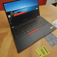 Lenovo ThinkPad X1 Carbon Gen 8