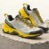 La Sportiva Jackal