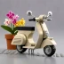 LEGO Icons Vespa 125 (10298)
