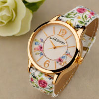 La Coqueta Women's Watch