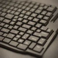 MonsGeek M1W V3