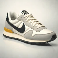 Nike Air Pegasus '83