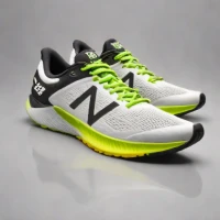 New Balance FuelCell Propel v5