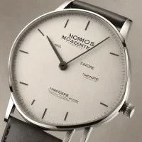 Nomos Tangente