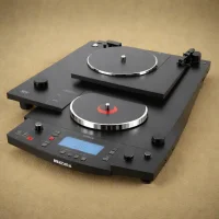 Rega Saturn-R