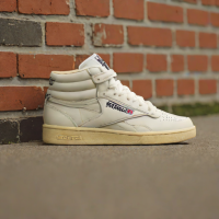 Reebok Club C Mid