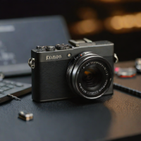 Sony Cyber-shot DSC-RX100 VII