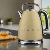 Smeg KLF03 Classic Electric Kettle