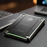 Seagate Voyager Air