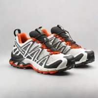 Salomon XA Pro 3D V8