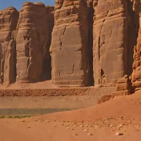 Wadi Rum Cliffs