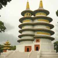 White Dagoba, Miaoying Temple
