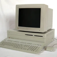 Apple Macintosh II